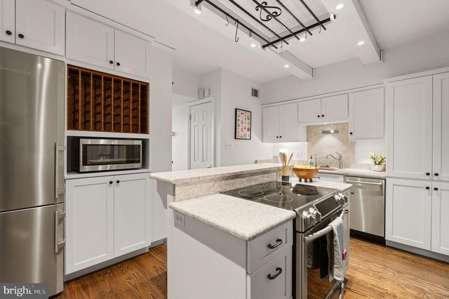 1360 L ST SE, Washington, DC 20003