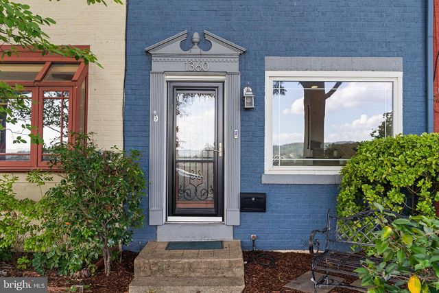 1360 L ST SE, Washington, DC 20003