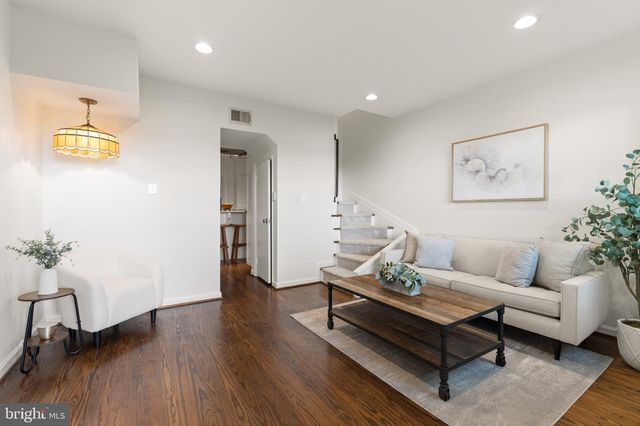 1360 L ST SE, Washington, DC 20003