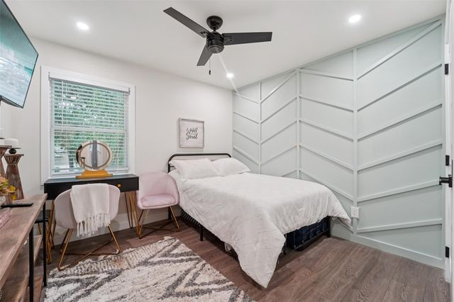 6 Rockingham Place, Conroe, TX 77304