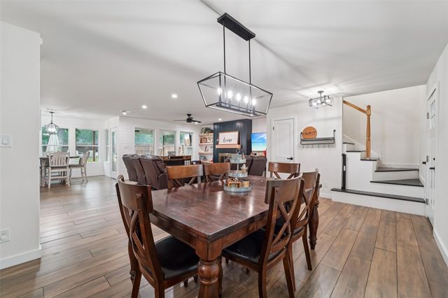 6 Rockingham Place, Conroe, TX 77304