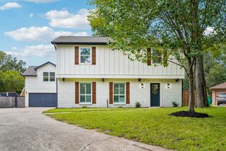 6 Rockingham Place, Conroe, TX 77304