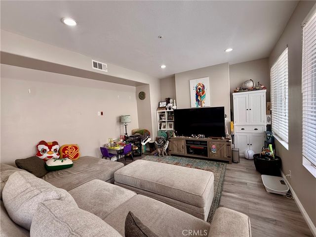 8184 Constantine, Huntington Beach, CA 92646