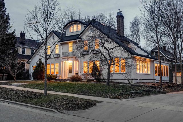 2234 Eton Ridge, Madison, WI 53726