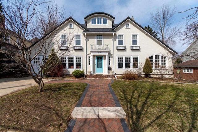 2234 Eton Ridge, Madison, WI 53726