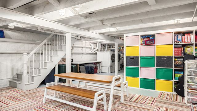 330 PRESIDENT Street, New York City, NY 11231