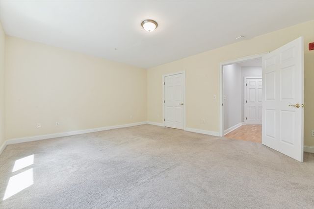 10 Northwood Dr 301, Sudbury, MA 01776