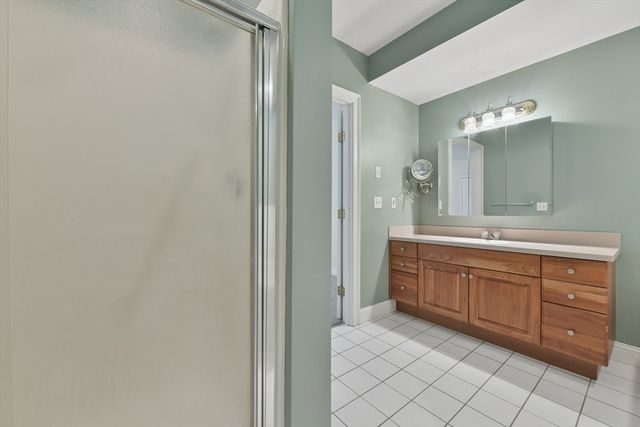 10 Northwood Dr 301, Sudbury, MA 01776