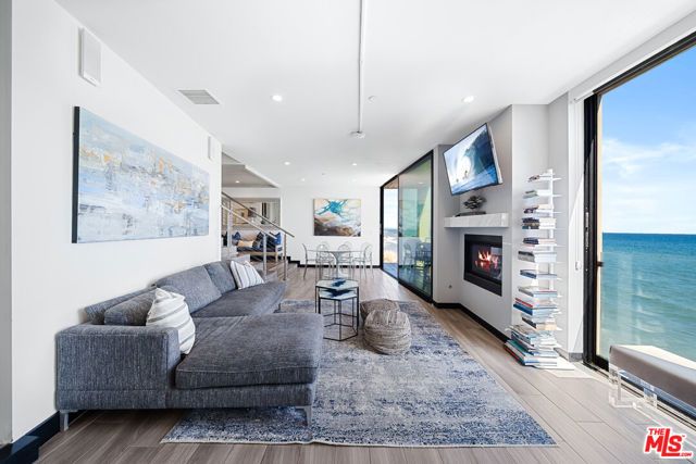 20630 Pacific Coast Highway, Malibu, CA 90265