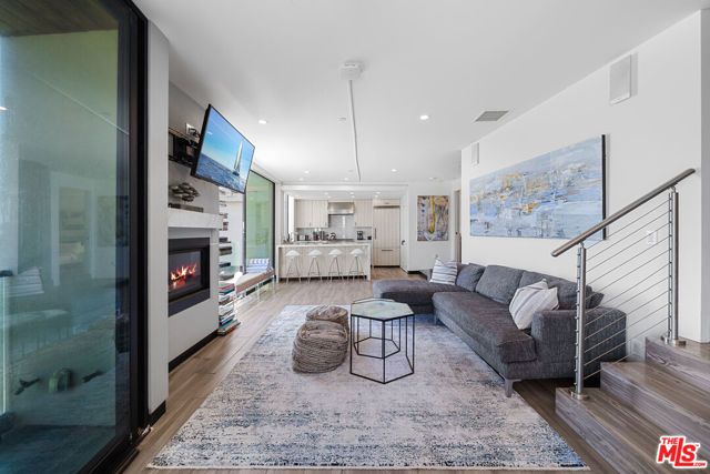 20630 Pacific Coast Highway, Malibu, CA 90265