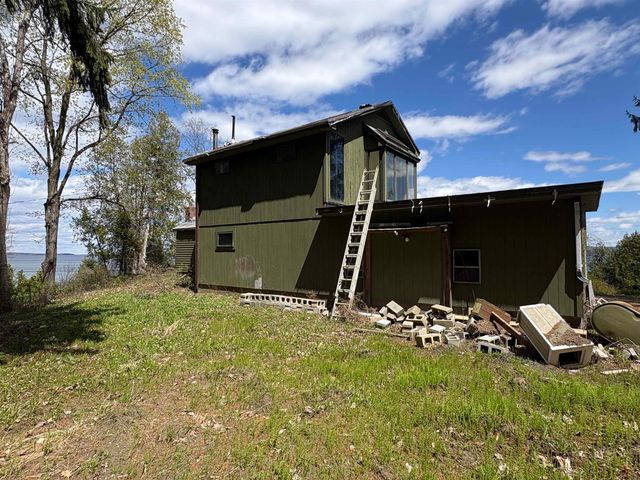 38 Featherbed Lane, South Hero, VT 05486