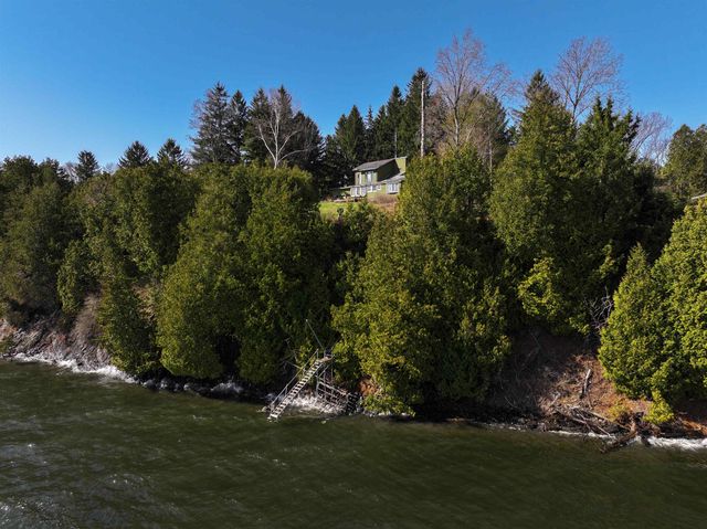 38 Featherbed Lane, South Hero, VT 05486