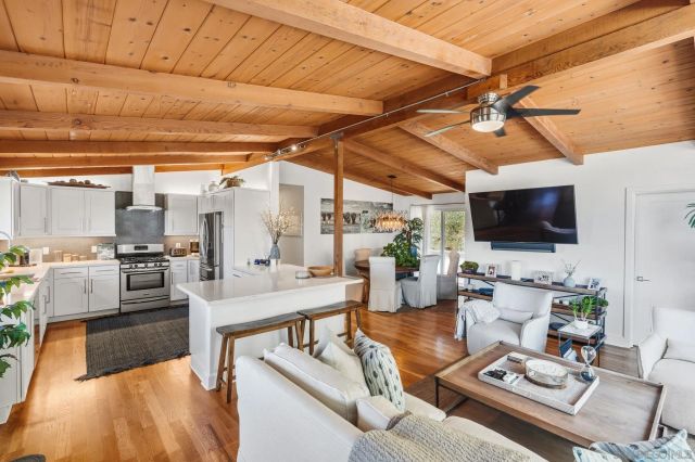 1604-6 San Dieguito Dr, Del Mar, CA 92014