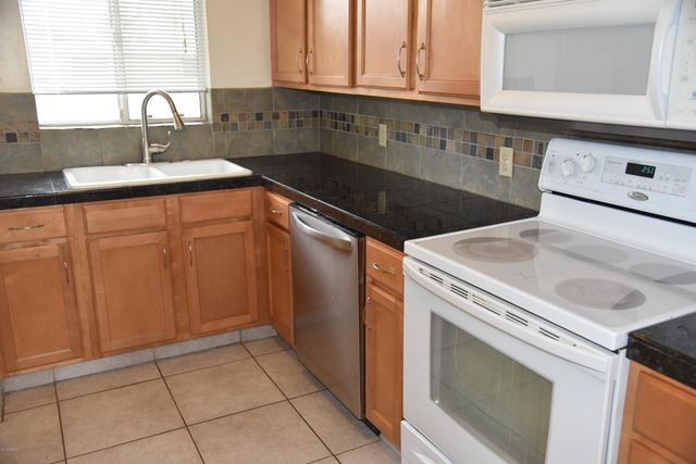 6804 E 2ND Street 26, Scottsdale, AZ 85251