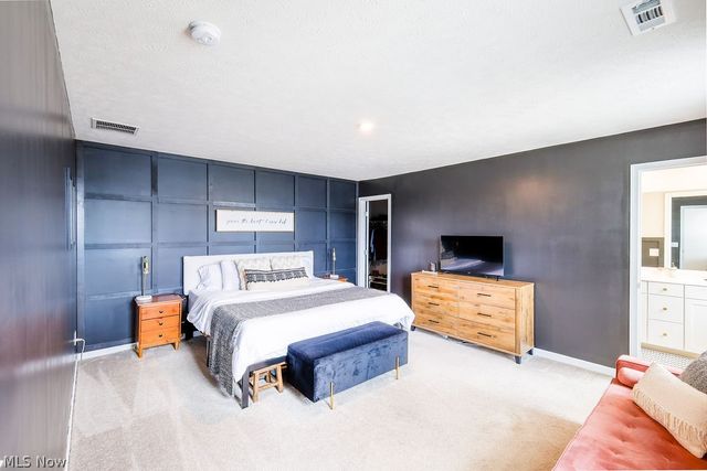 5233 Witner Street, Barberton, OH 44203