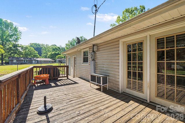 105 Stoneybrook Road, Salisbury, NC 28147