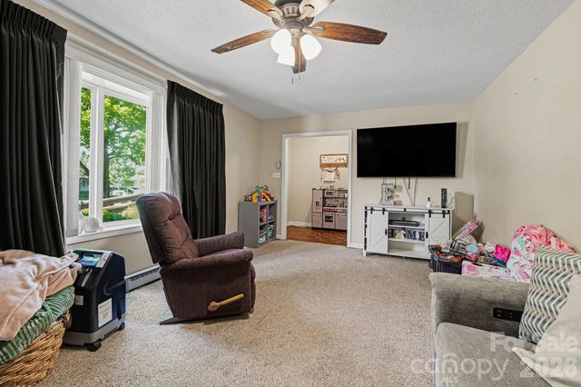 105 Stoneybrook Road, Salisbury, NC 28147