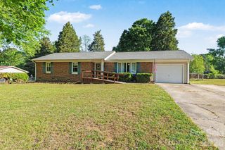 105 Stoneybrook Road, Salisbury, NC 28147