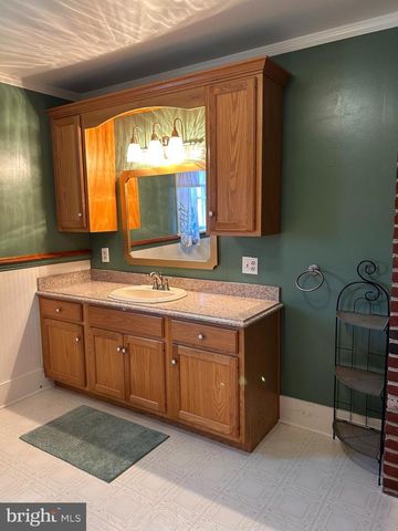 2068 EARLYSTOWN RD, Centre Hall, PA 16828