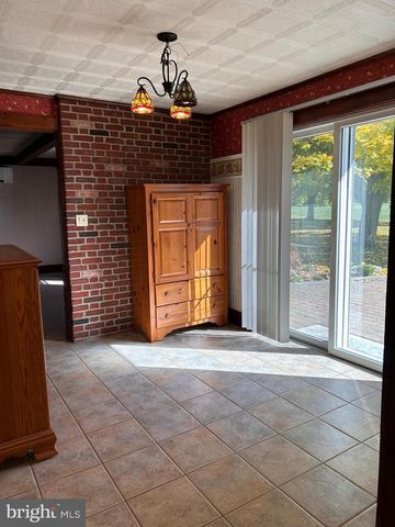 2068 EARLYSTOWN RD, Centre Hall, PA 16828