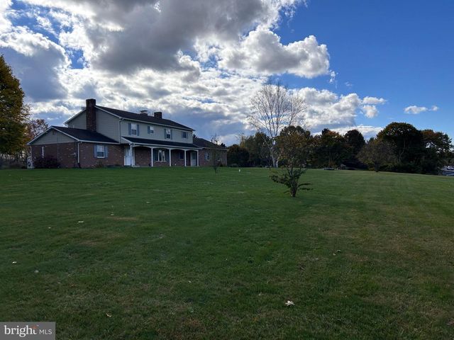 2068 EARLYSTOWN RD, Centre Hall, PA 16828