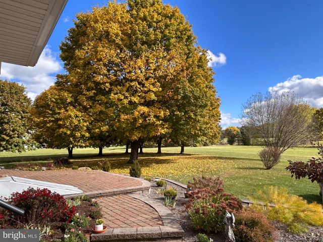 2068 EARLYSTOWN RD, Centre Hall, PA 16828