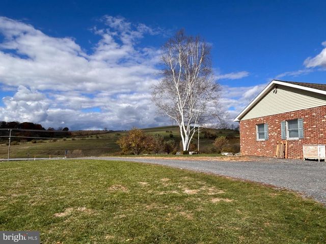 2068 EARLYSTOWN RD, Centre Hall, PA 16828