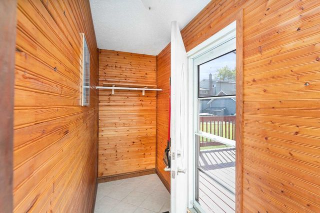 2333 Hammond Ave, Superior, WI 54880