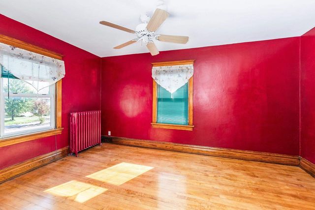 2333 Hammond Ave, Superior, WI 54880