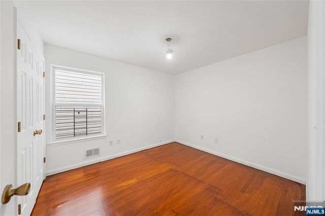 53 S 2nd Street, Elizabeth, NJ 07206