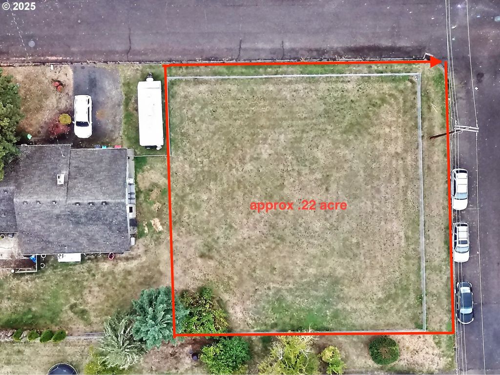 724 Sw EDMUNSTON St, Mc Minnville, OR 97128