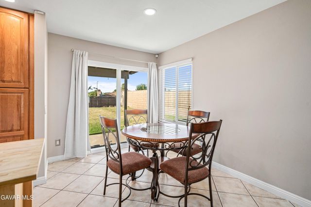 2235 W Avenue K 13, Lancaster, CA 93536