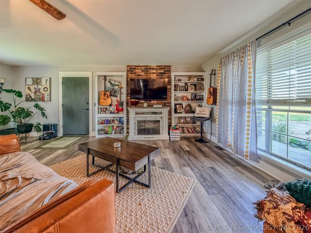 306 E Willis Road, Tahlequah, OK 74464