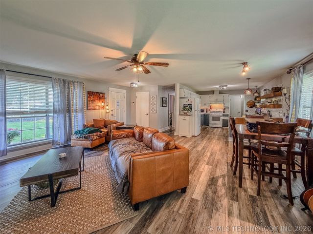 306 E Willis Road, Tahlequah, OK 74464