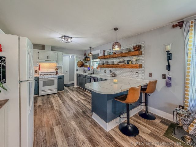 306 E Willis Road, Tahlequah, OK 74464