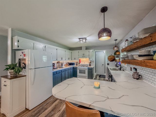 306 E Willis Road, Tahlequah, OK 74464