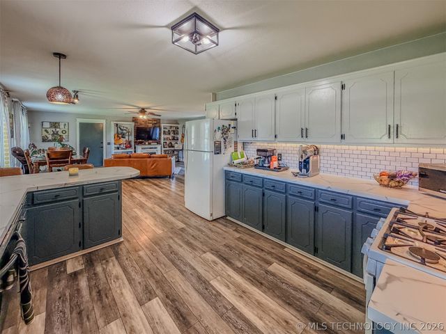 306 E Willis Road, Tahlequah, OK 74464
