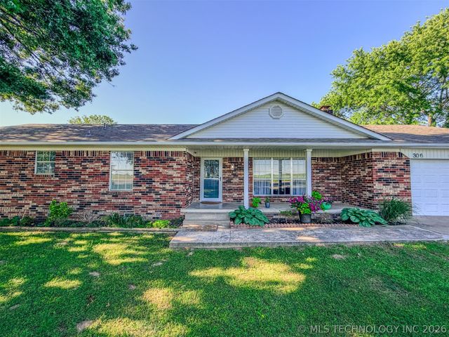 306 E Willis Road, Tahlequah, OK 74464