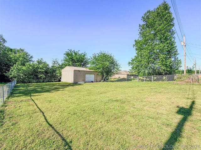 306 E Willis Road, Tahlequah, OK 74464