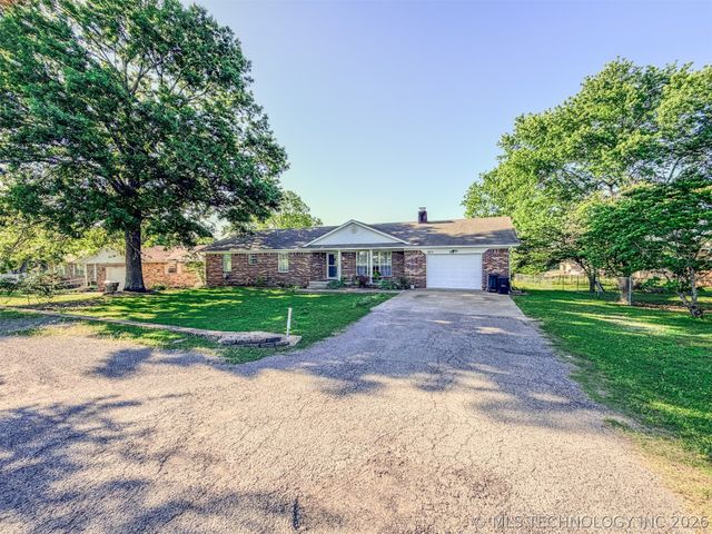 306 E Willis Road, Tahlequah, OK 74464