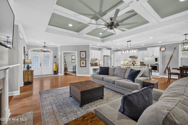 6027 Mount Carmel Parke, Wilmington, NC 28412