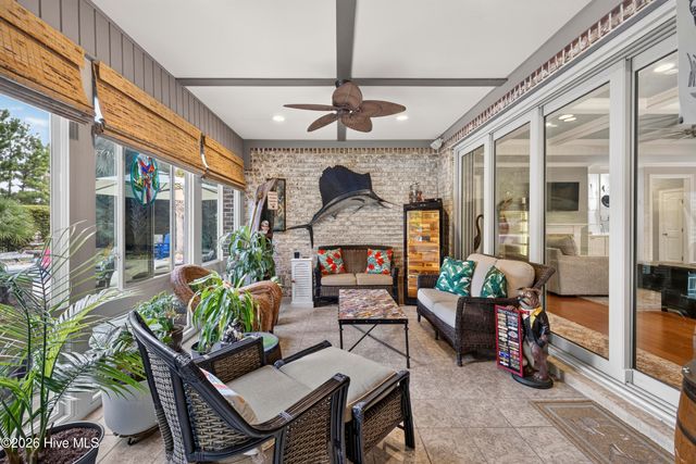 6027 Mount Carmel Parke, Wilmington, NC 28412