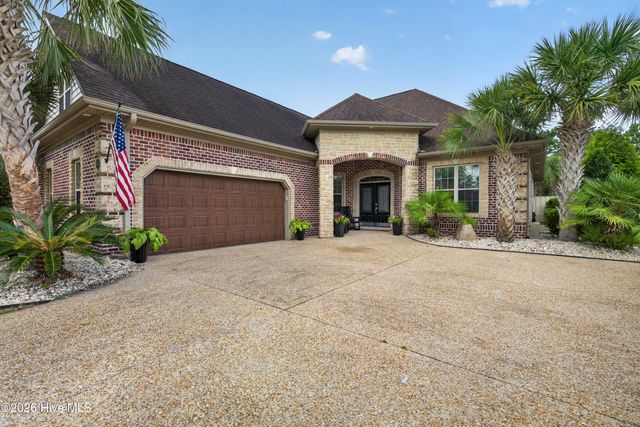 6027 Mount Carmel Parke, Wilmington, NC 28412