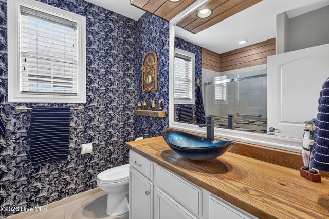 6027 Mount Carmel Parke, Wilmington, NC 28412