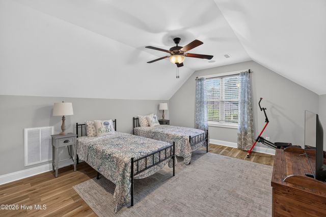 6027 Mount Carmel Parke, Wilmington, NC 28412