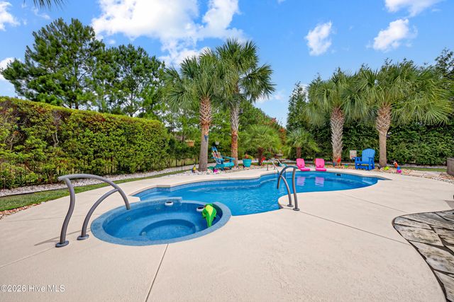 6027 Mount Carmel Parke, Wilmington, NC 28412