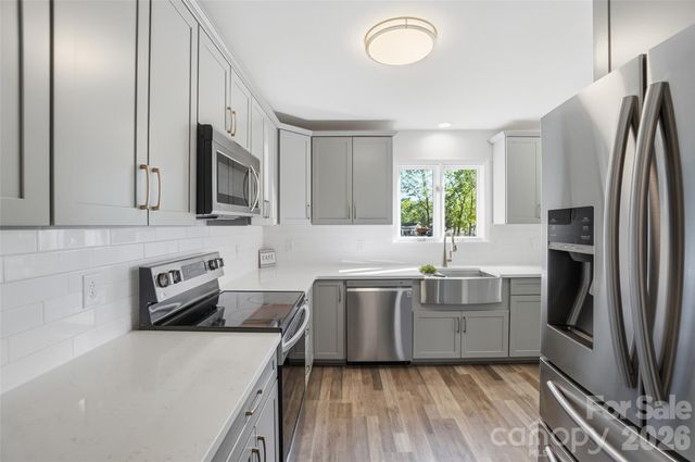 449 Island View Drive, Lexington, NC 27292