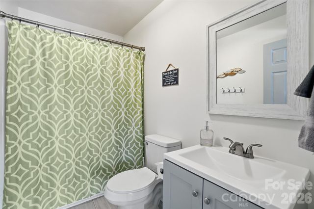 449 Island View Drive, Lexington, NC 27292