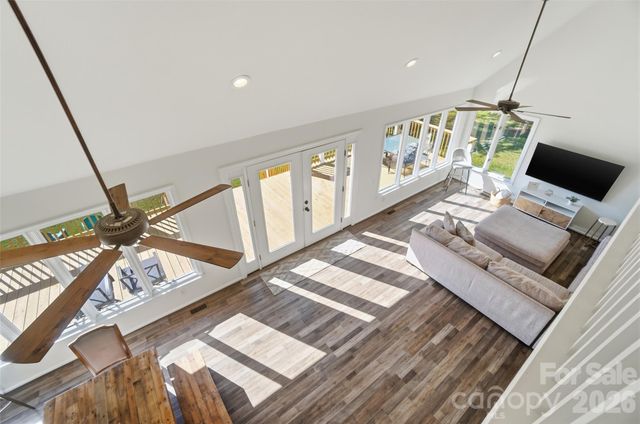 449 Island View Drive, Lexington, NC 27292