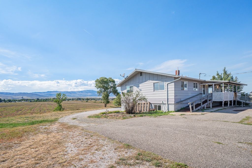 110 US Highway 12 E, Townsend, MT 59644 photo 3